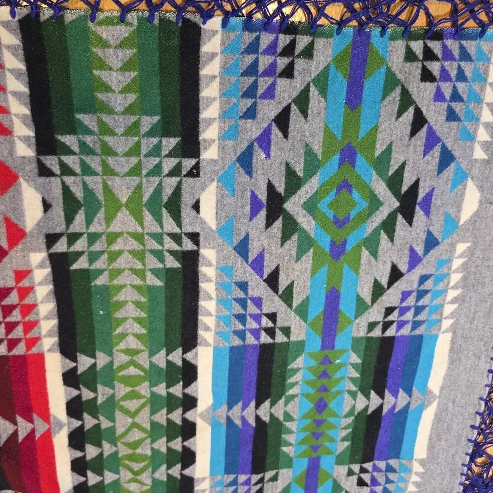 Pendleton Vtg Beaver State Wool Shawl Blanket 62in Geometric Fringe USA Western